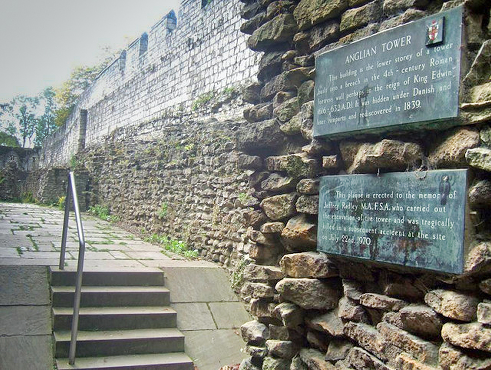 Plaques in Library Gardens opposite the inside view of Multangular Tower